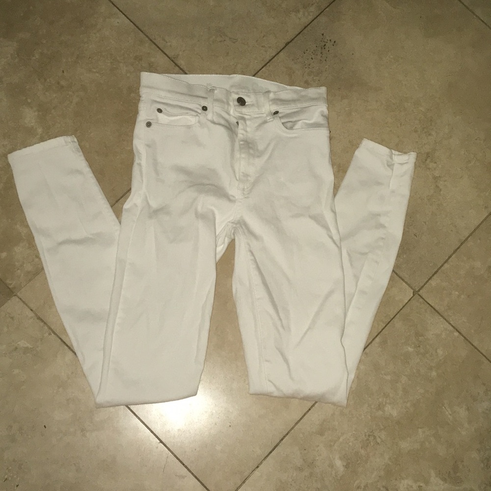 White Gap Jeans